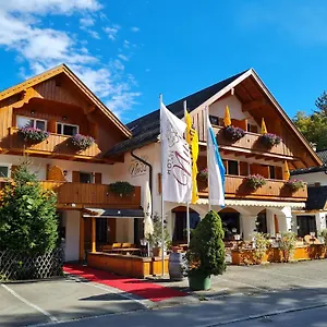 https://hotel-nuss.com-bavaria.com