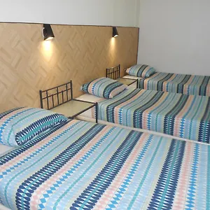 Hostal Crescent