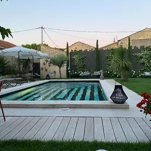 Le Petit Hotel Saint-Rémy-de-Provence