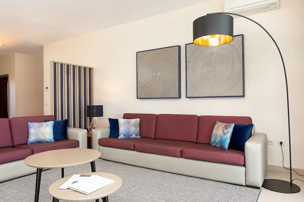 Отель The Westin Salgados Beach Resort, Algarve Албуфейра