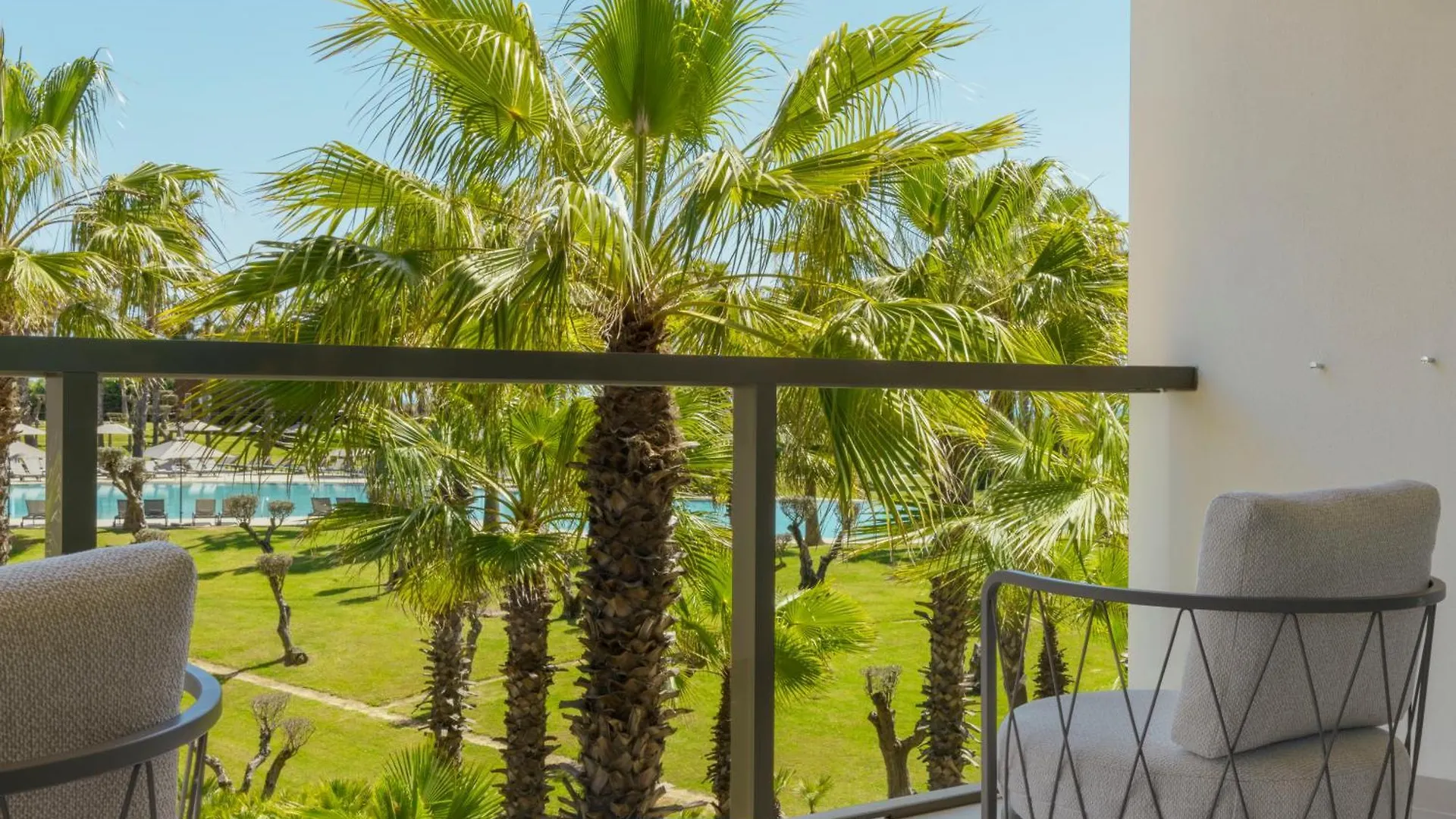 The Westin Salgados Beach Resort, Algarve Албуфейра Отель
