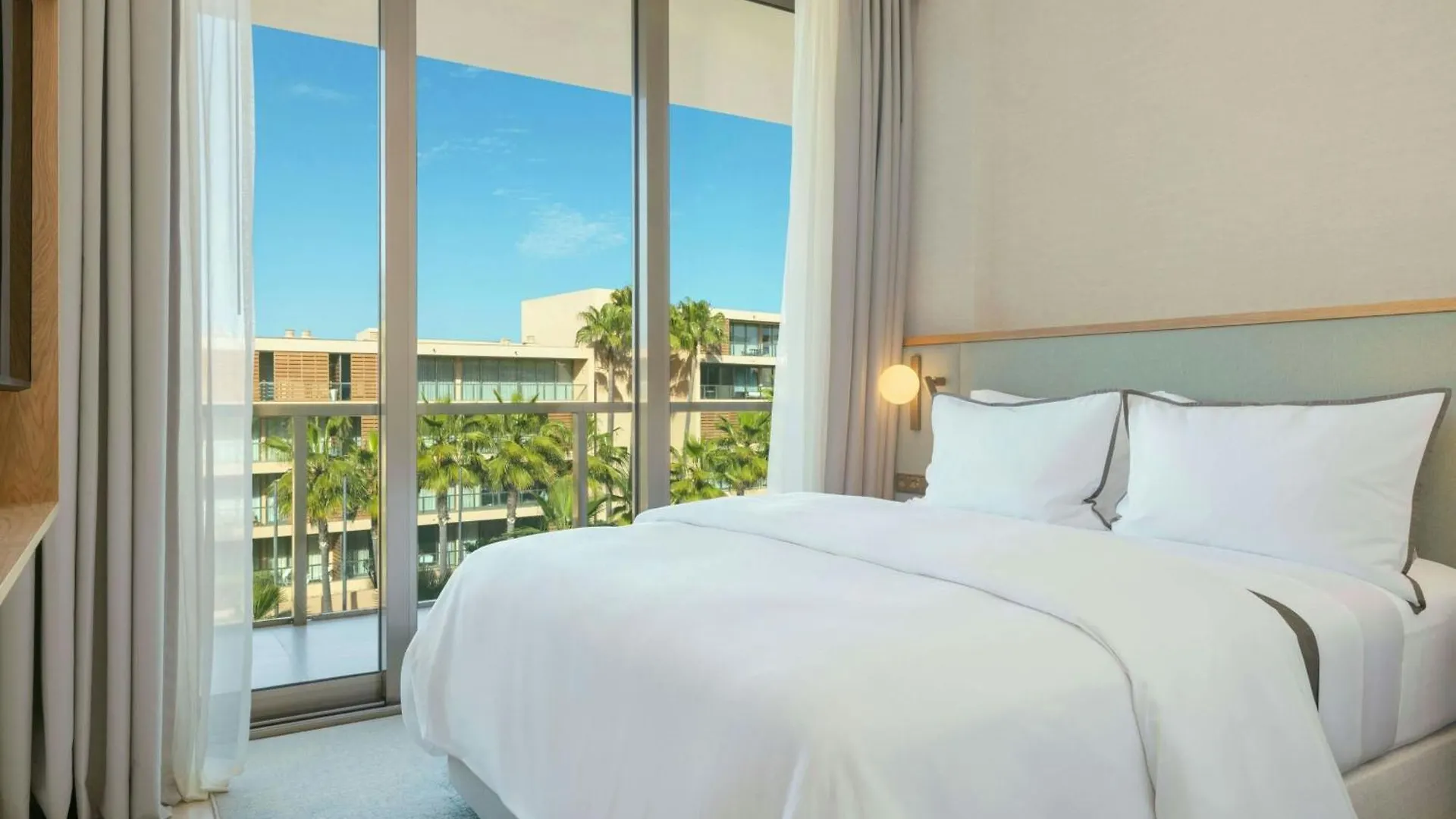 The Westin Salgados Beach Resort, Algarve Албуфейра 5*,  Португалия